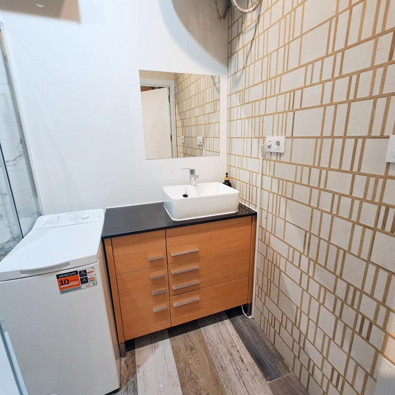 شقة Loft Deluxe - Madrid Retiro المظهر الخارجي الصورة